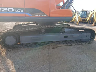 2006 Doosan DK220LCY