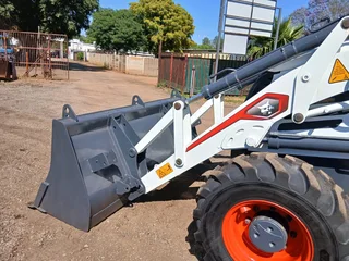 2018 Bobcat B730 4X4