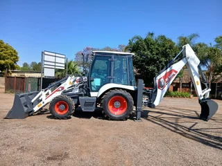 2018 Bobcat B730 4X4