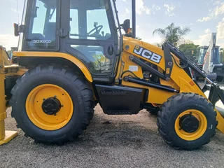 2020 JCB 3DX