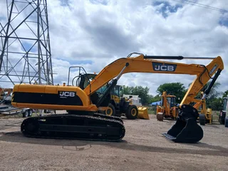 2009 JCB JS240SC Excavator