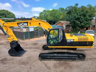 2009 JCB JS240SC Excavator