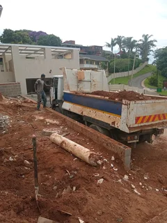 IZITHELO TREE FELLING &amp; CONSTRUCTION (0603065476)