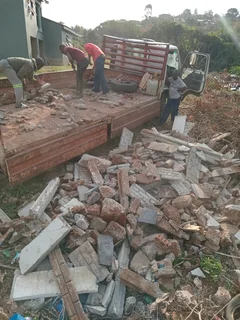 Izithelo Tree Felling & Construction (0603065476)
