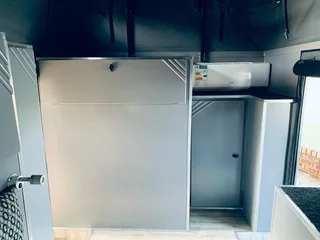 Adventure Xtreme Sparton Delux Caravan