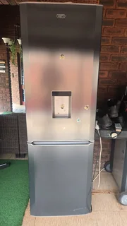 Fridge and freezer repairs onsite