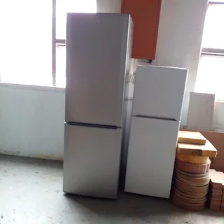 Fridge and freezer repairs onsite