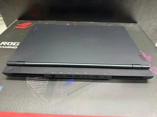 Lenovo Legion 5 15ARH05H Ryzen 7-4800H@2.90 GHz,32GB Ram,512 SSD + 1 TB HDD, 6 GB Ti GPU.