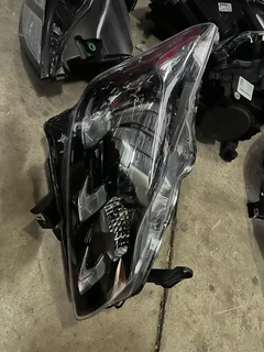 Suzuki Baleno 2023-25 Headlights