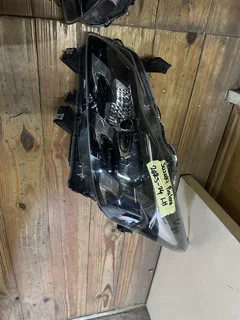 Suzuki Baleno 2023-25 headlights