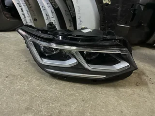 VW Tiguan 2020-24 IQ LIght LED Headligjt