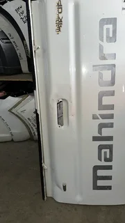 Mahindra Pik Up bakkie Tailgate