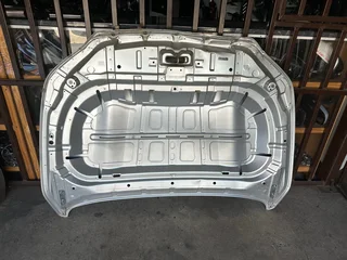 Nissan Navara 2019-24 bonnet