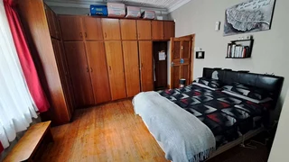 . &#34;Escape to Edenburg: Your Peaceful Oasis Awaits&#34;