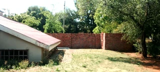 UNIQUE HOUSE.WITH POTENTIAL EXTRA INCOME.