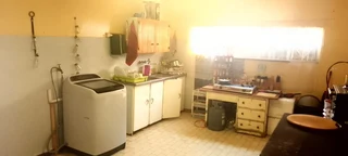 UNIQUE HOUSE.WITH POTENTIAL EXTRA INCOME.