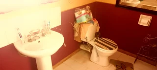 UNIQUE HOUSE.WITH POTENTIAL EXTRA INCOME.