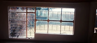 SMALL HOLDING CONSITS OF TWO HOUSES .GREAT INVESTMENT. EQUIPED WITH A TWO TOWER ERRIGATION PIVOT