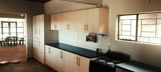 SMALL HOLDING CONSITS OF TWO HOUSES .GREAT INVESTMENT. EQUIPED WITH A TWO TOWER ERRIGATION PIVOT