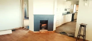 SMALL HOLDING CONSITS OF TWO HOUSES .GREAT INVESTMENT. EQUIPED WITH A TWO TOWER ERRIGATION PIVOT