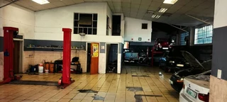 7000 SQUER METER IDEAL FOR A VERY BIG BUSINESS OPERTUNITY