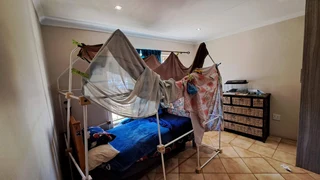 Prime Investment Near UFS: High-Yield Rental Potential!