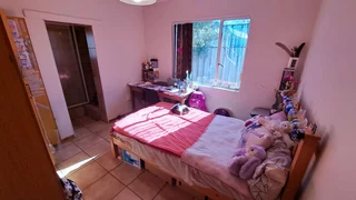 Prime Investment Near UFS: High-Yield Rental Potential!