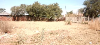 VACANT LAND FOR SALE.LARGE SECOND VACANT LAND NEXT TO THIS ONE ALSO FOR SALE