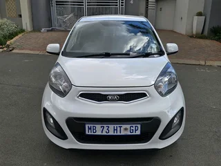 2013 kia picanto 1.2 EX manual