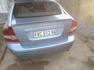 Volvo S40 T5, still in good condition, although needs some attention on the engine, price negotiable