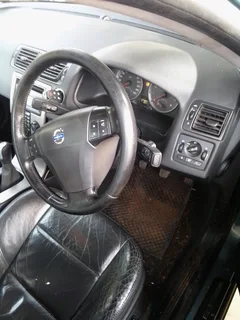 Volvo S40 T5, still in good condition, although needs some attention on the engine, price negotiable