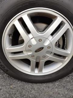 2004 Ford Focus Sedan 2l