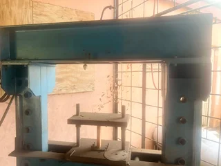 Industrial Hydraulic Press &amp; Components
