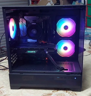 Shadow Rock R5 55 Gaming PC