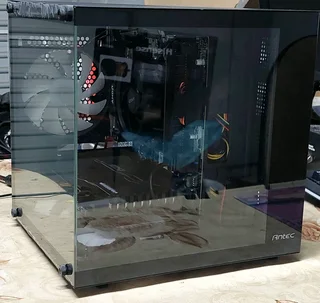 AMD R55 RTX Gaming Cube PC