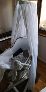 Moses Basket baby cot