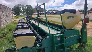 John Deere 2115 Lugdruk 8Ry Planter