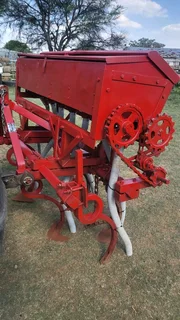 7 Ry Soilmaster Koring / Hawer Planter
