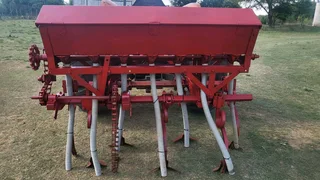 7 Ry Soilmaster Koring / Hawer Planter