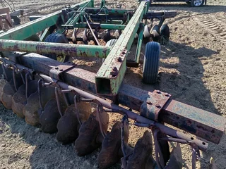 John Deere N440 28 Skottel Dis