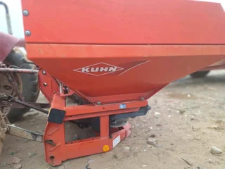 Kuhn MDS 735 M Strooier