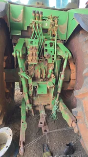 John Deere 7820 Trekker