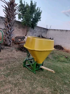 Vicon 850kg Strooier