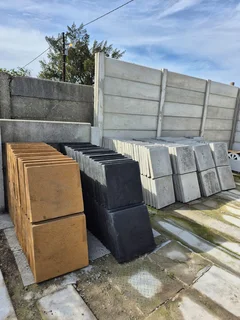 Vibracrete Slabs at R45/each