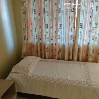 HATFIELD Spacious rooms to rent in flat