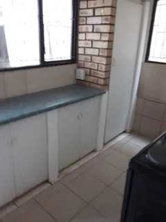 Granny flat to rent in karawastan