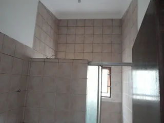 Granny flat to rent in karawastan