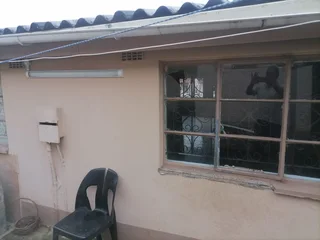 2 and half bedroom house bayview