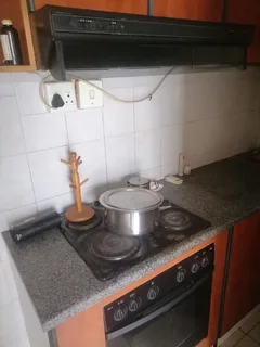 2 bedroom house bayview