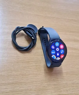 Samsung Galaxy Watch 5 44mm In Great Condition / LTE Version